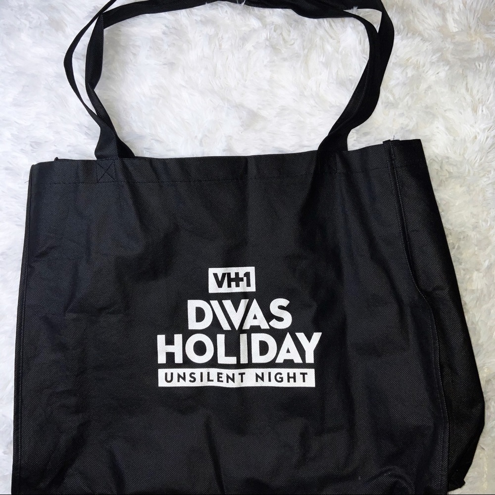 Vh1 divas holiday reusable tote